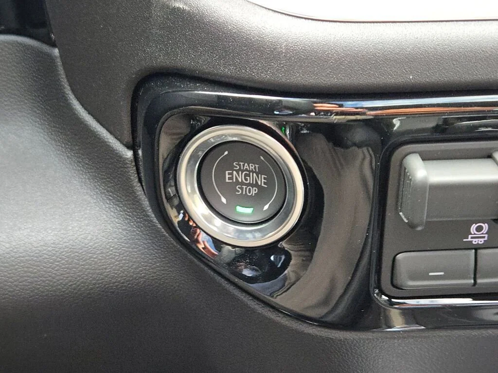 2026 Chevrolet Silverado 1500 LTZ - Photo 30