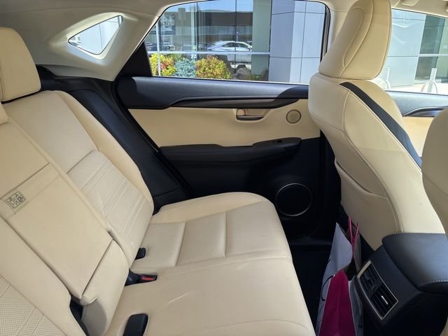Used 2016 White Lexus 200t image 9