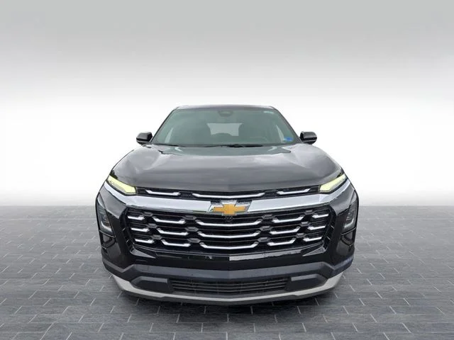 Used 2025 Black Chevrolet LT image 2