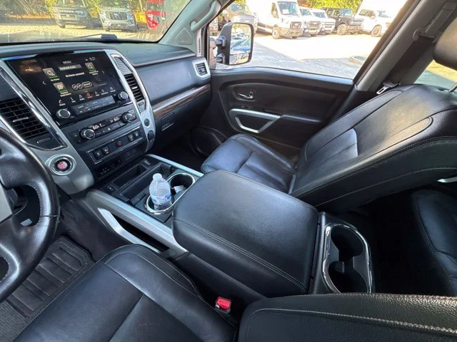 Used 2020 Gun Metallic Nissan SL image 11
