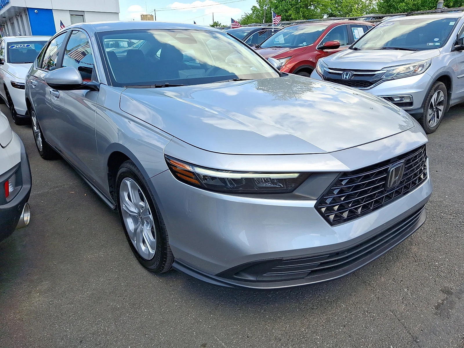 2025 Honda Accord LX - Photo 33