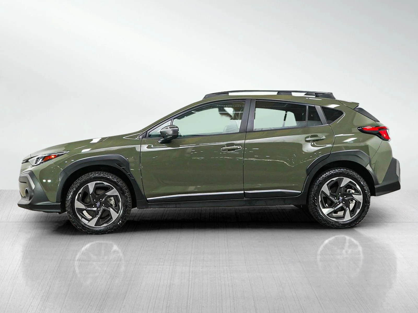 Used 2025 Subaru Crosstrek Limited with VIN 4S4GUHM65S3724070 for sale in South Saint Paul, Minnesota