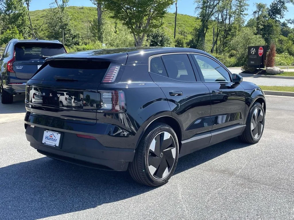 2025 Volvo EX30 Ultra - Photo 29