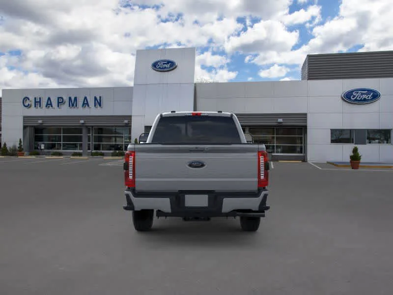 New 2026 Avalanche Ford F-350® XLT image 5