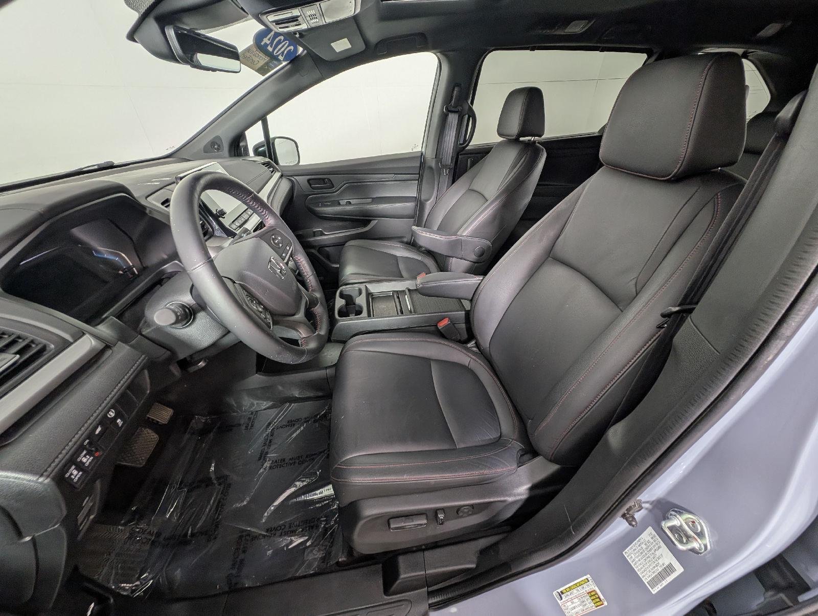 2024 Honda Odyssey SPORT - Photo 15