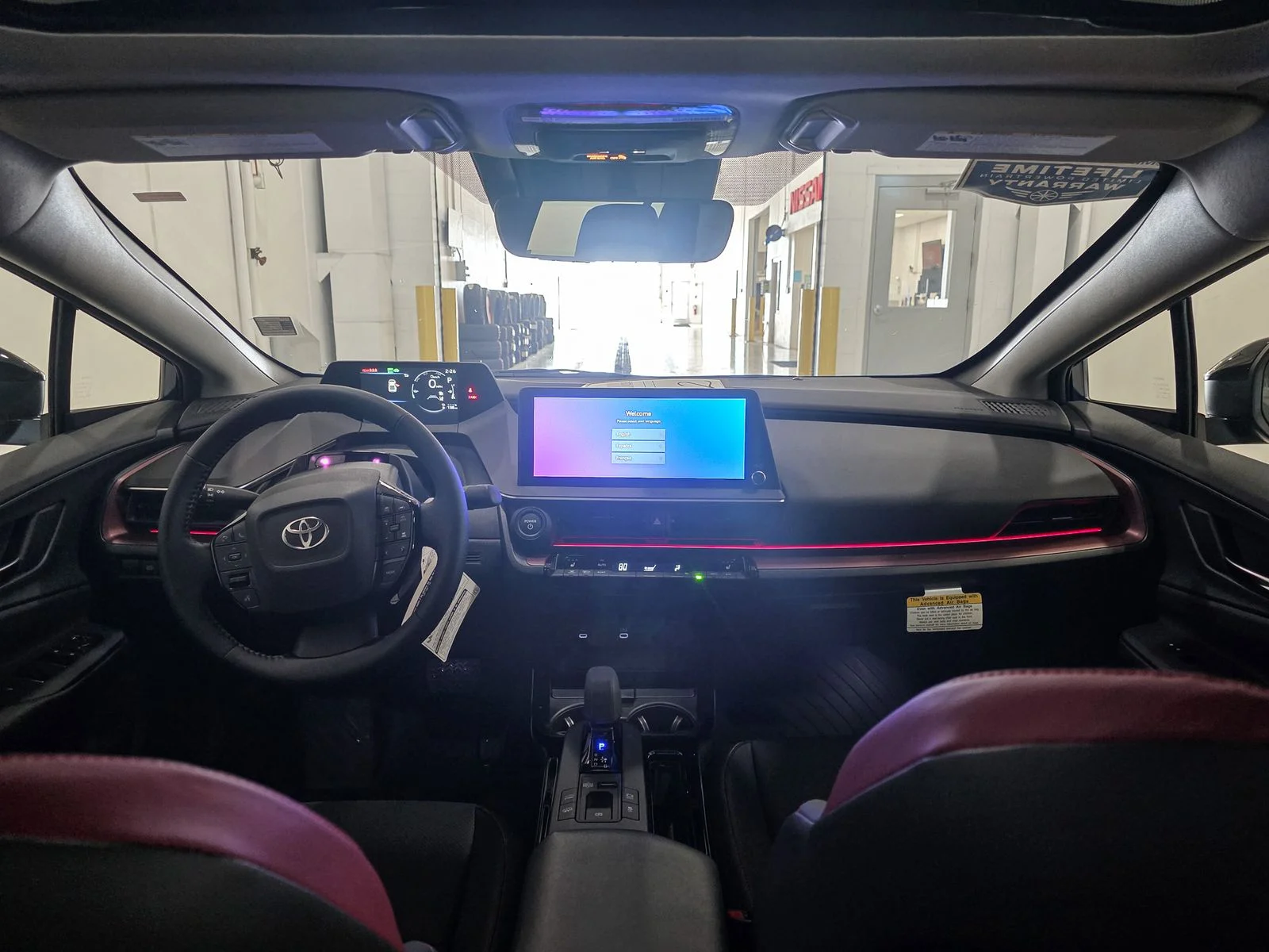 2026 Toyota Prius Plug-in Hybrid XSE - Photo 23
