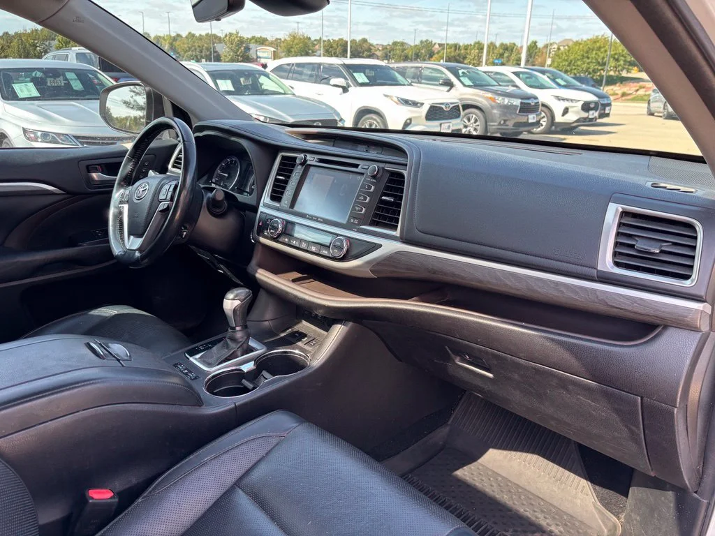 Used 2018 White Toyota Limited image 19