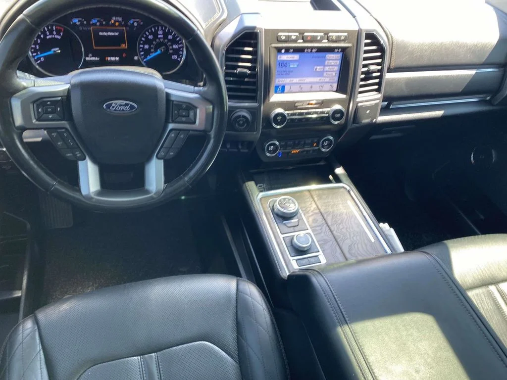 Used 2019 White Ford Platinum image 17