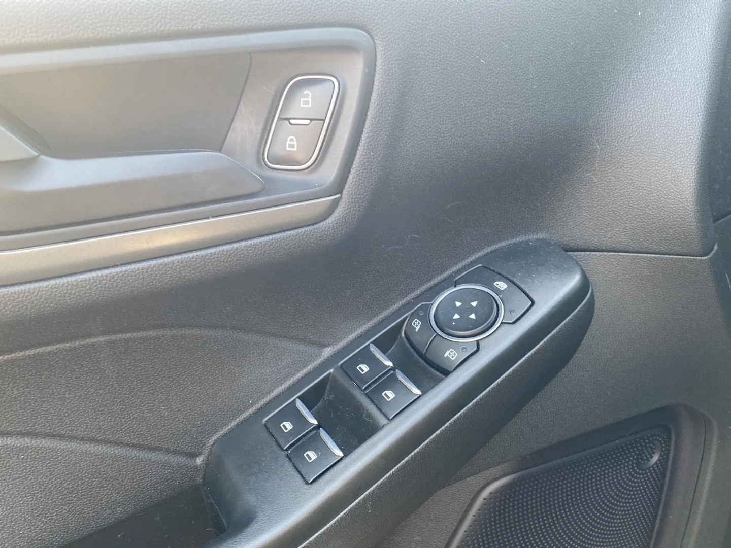 Used 2023 Carbonized Gray Ford Active image 15