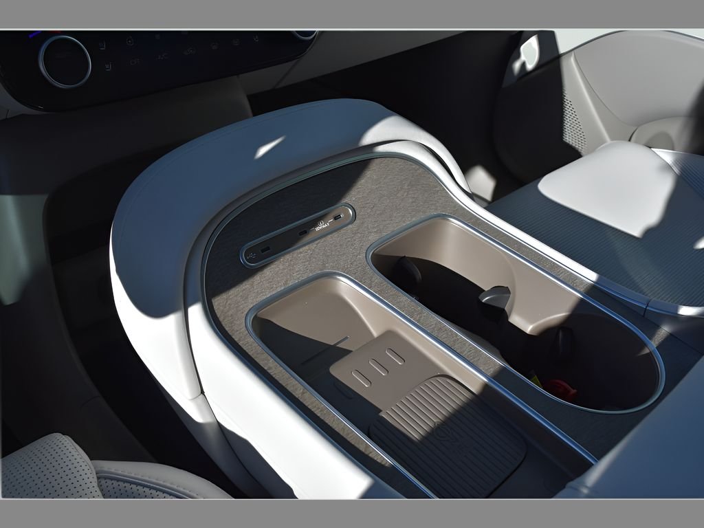 New 2026 Creamy White Pearl Hyundai Limited FWD image 59