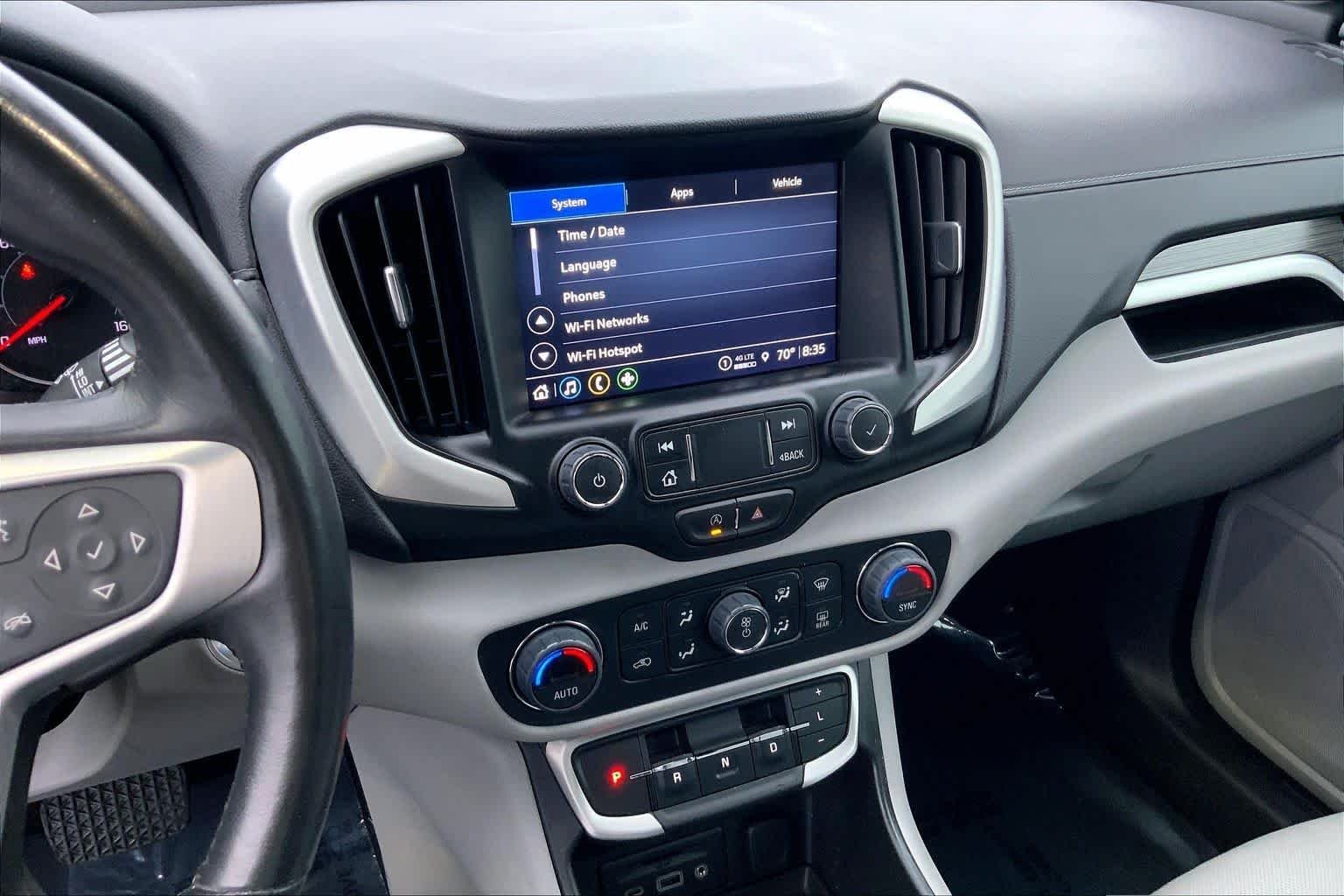 Used 2022 Marine Metallic GMC SLT image 6