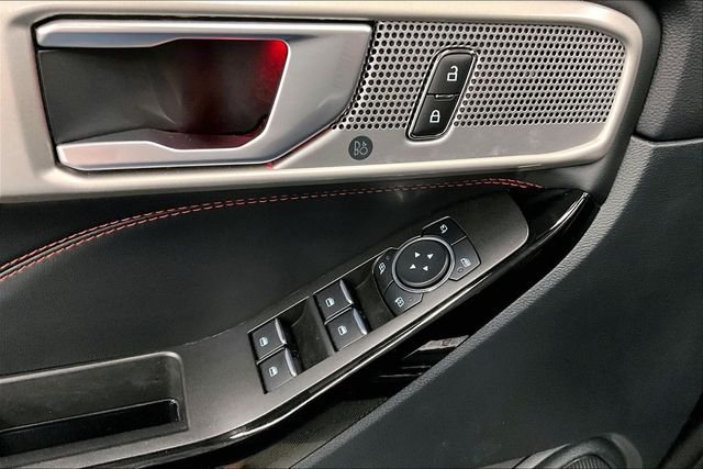 2024 Ford Explorer ST-LINE - Photo 31