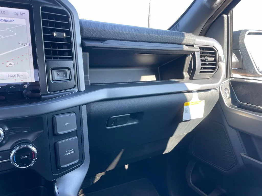 New 2026 Carbonized Gray Metallic Ford XLT image 50