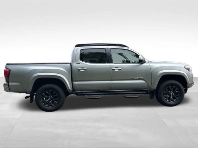 Used 2023 Silver Toyota SR5 image 6