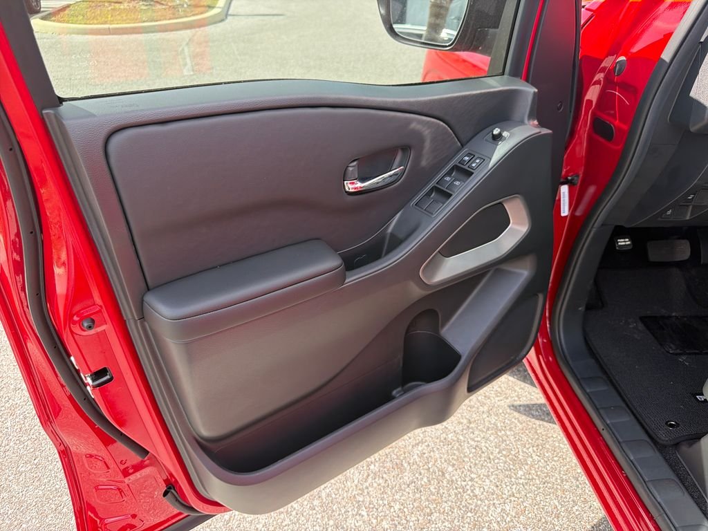 New 2026 Nissan Frontier SV 4D Crew Cab