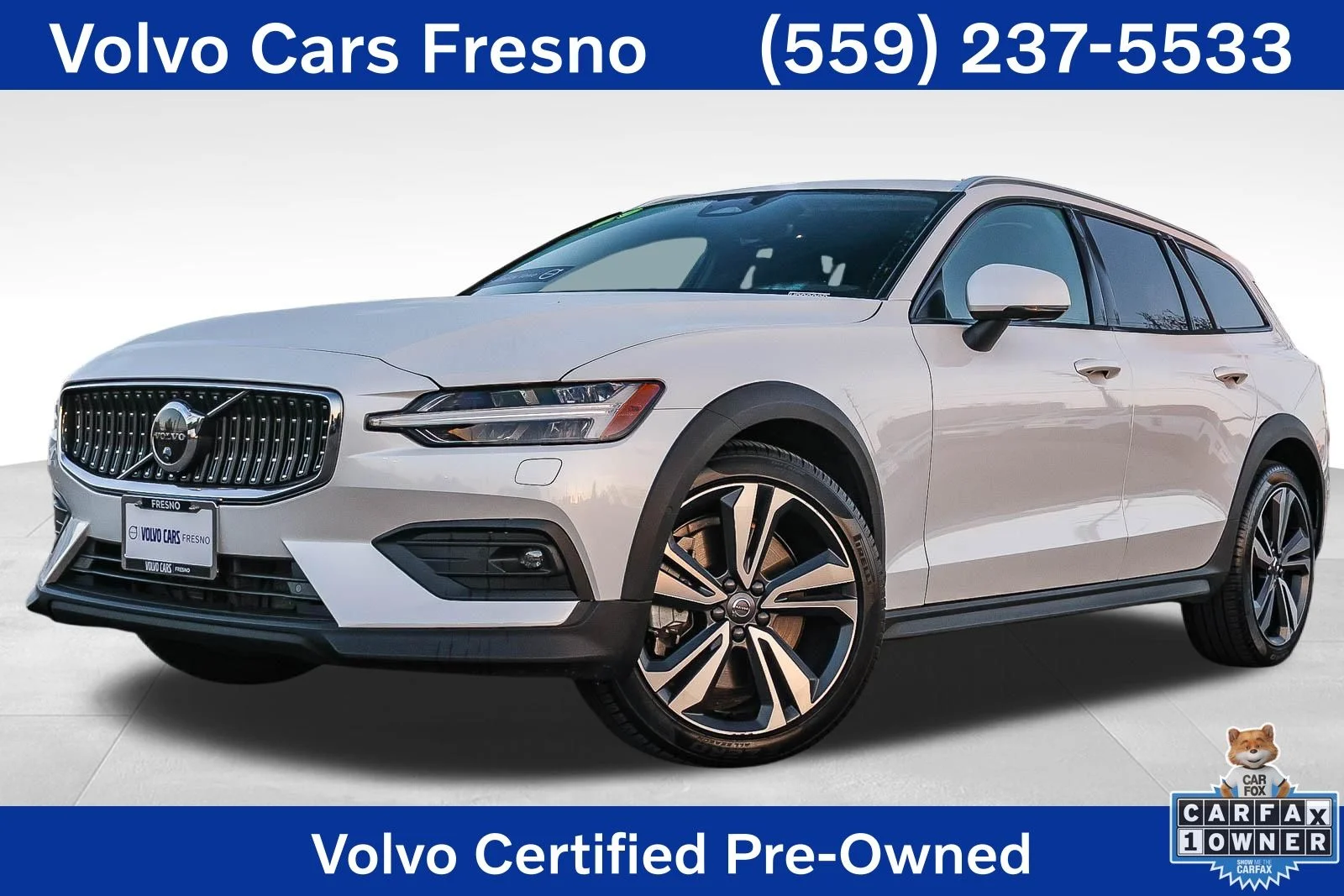2025 Volvo V60 Cross Country B5 Plus AWD's photo