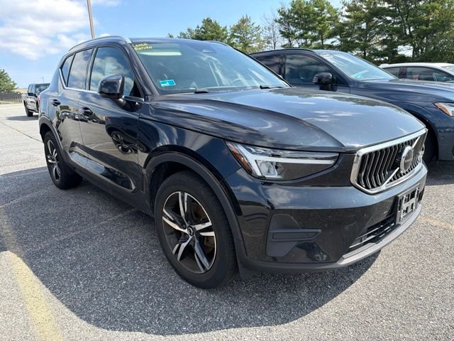2024 Volvo XC40