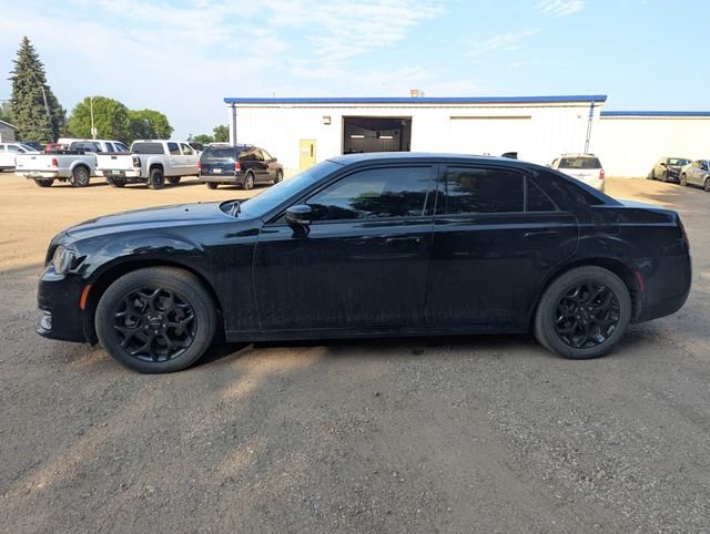 Used 2023 Black Chrysler Touring image 17