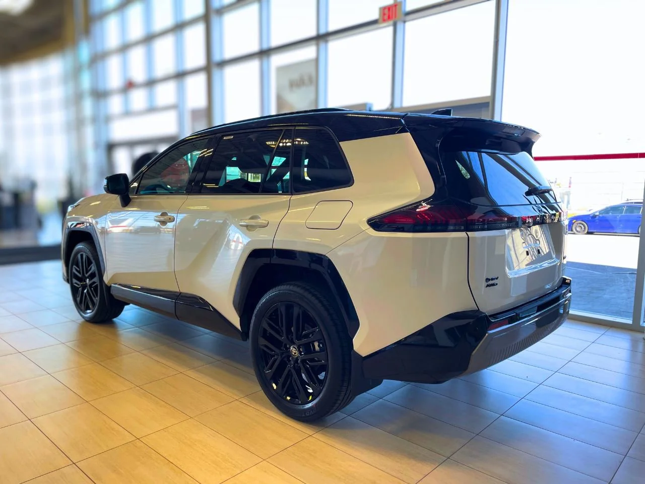 New 2026 Wind Chill Pearl w/Black Roof Toyota XSE image 11