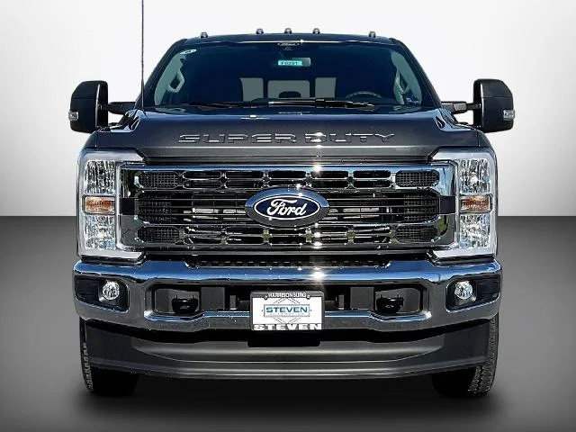 New 2027 Carbonized Gray Metallic Ford F-250® XLT image 56