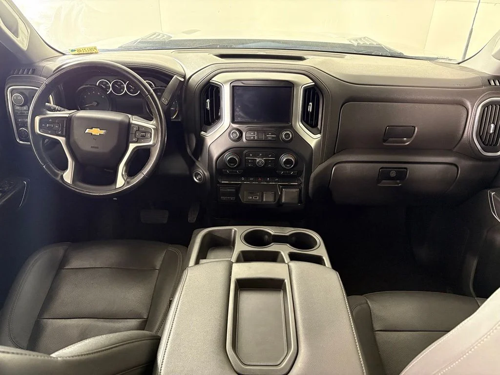 Used 2022 Silver Chevrolet LTZ image 46