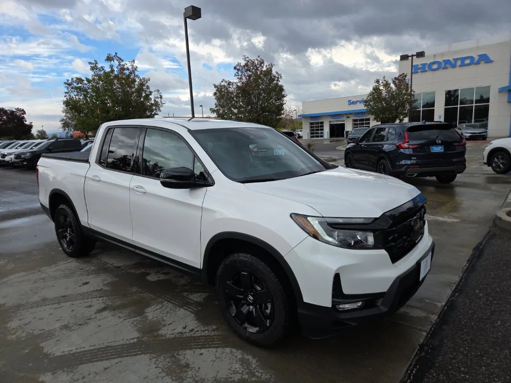 Used 2024 Platinum White Pearl Honda AWD BLACK EDITION image 3