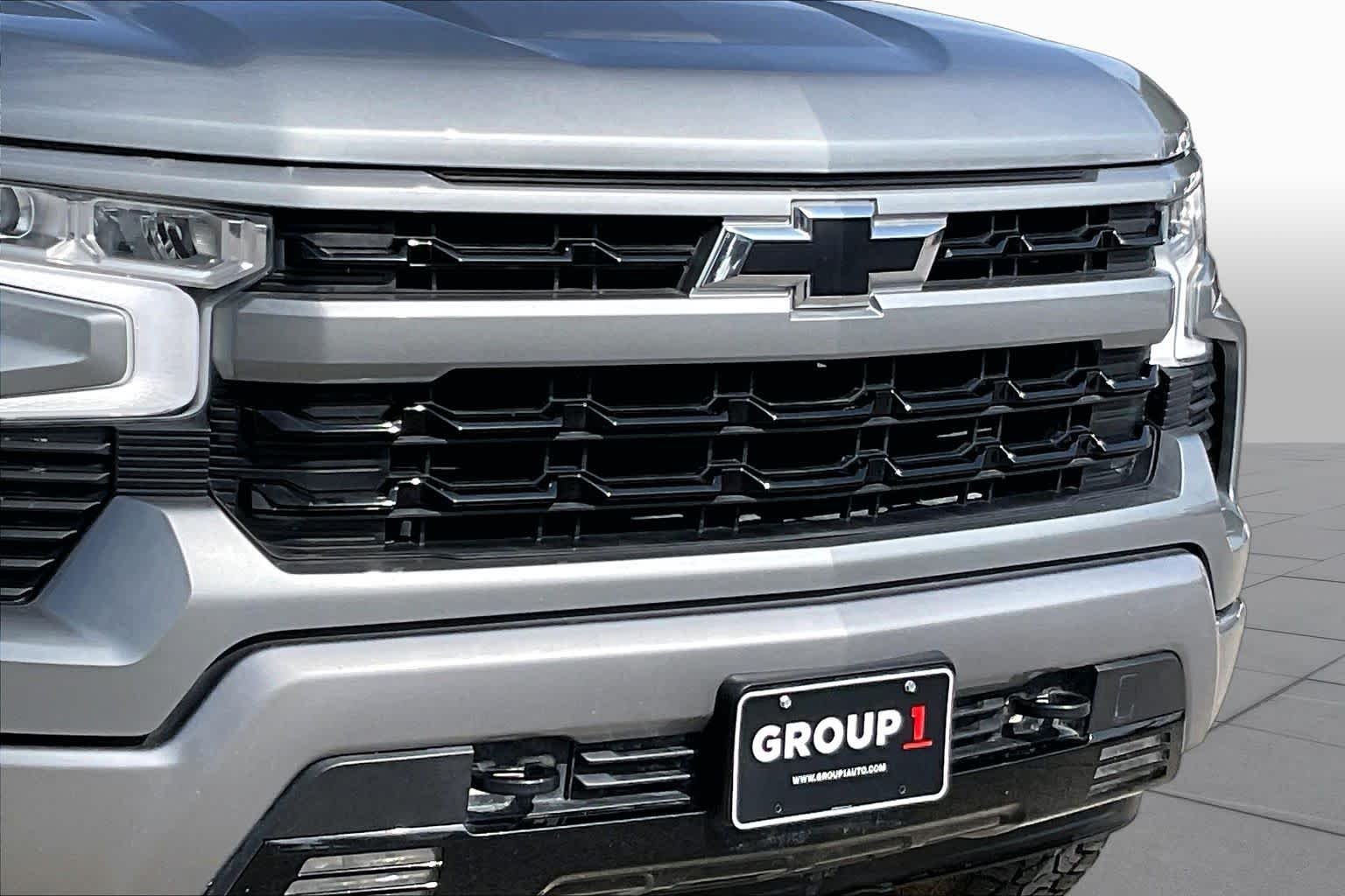 Used 2023 Sterling Gray Metallic Chevrolet RST image 28