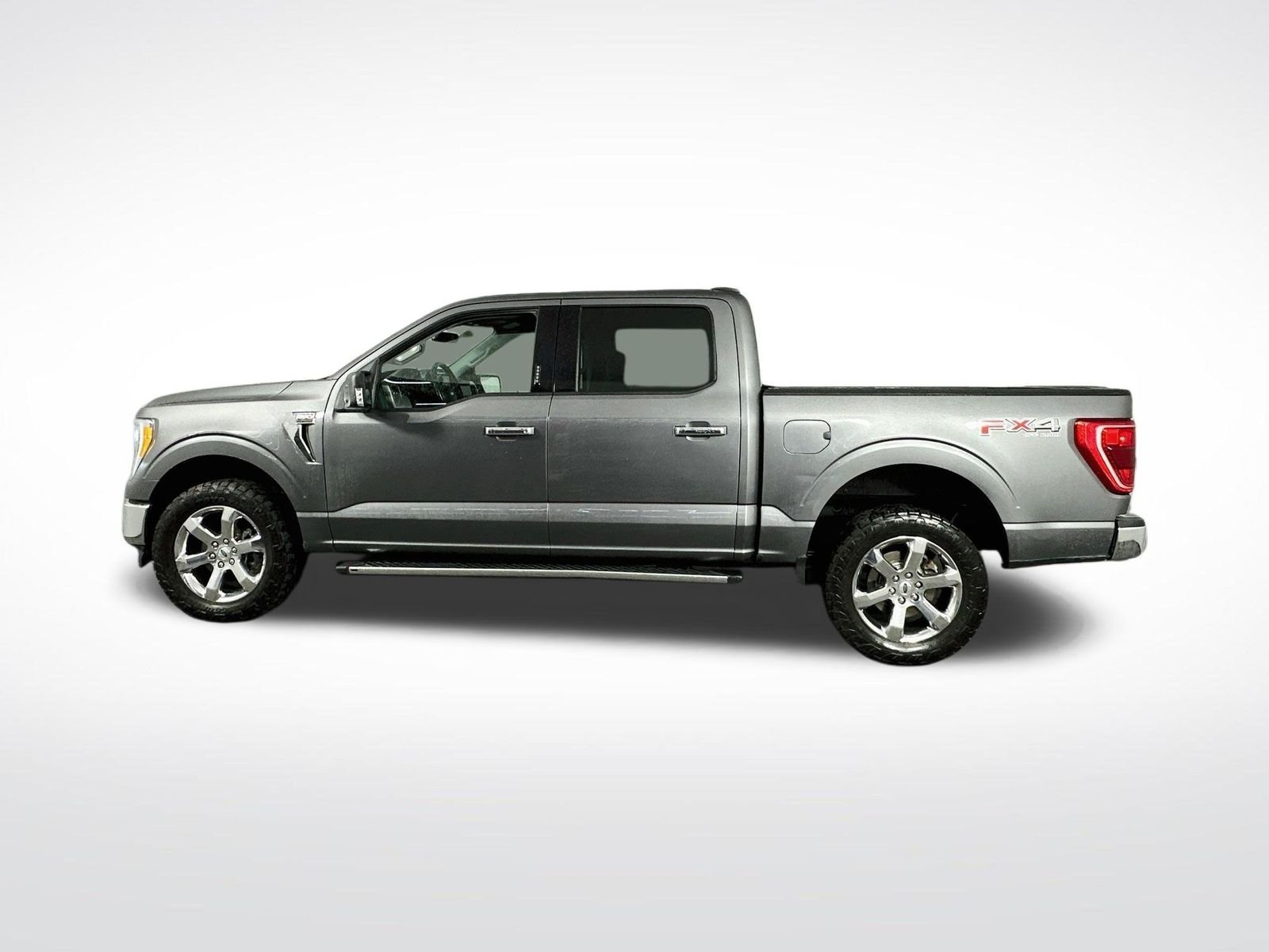 Used 2021 Gray Metallic Ford XLT image 4