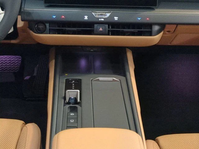 New 2026 Caviar Lexus ES 350e PREMIUM image 17