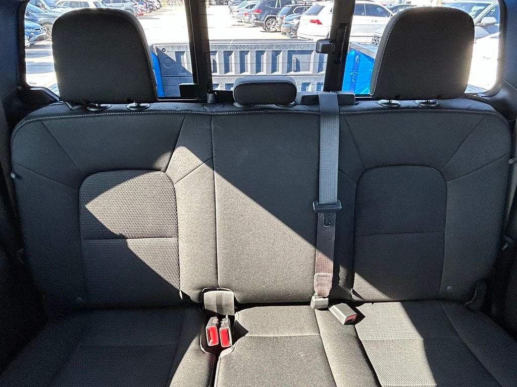 Used 2023 Blue GMC Elevation image 13