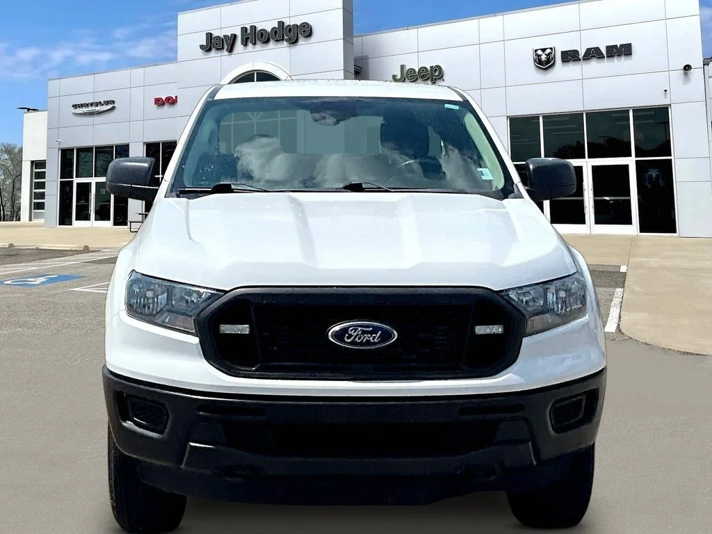 Used 2022 White Ford XL image 2