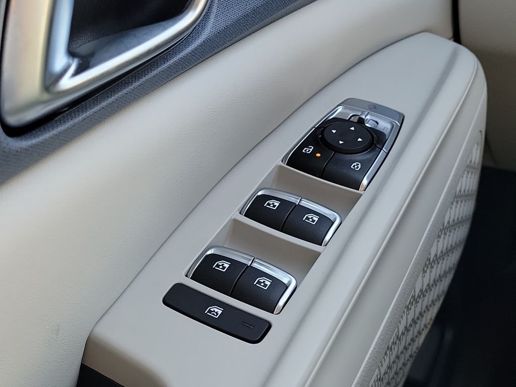 2026 Kia Carnival EX - Photo 24