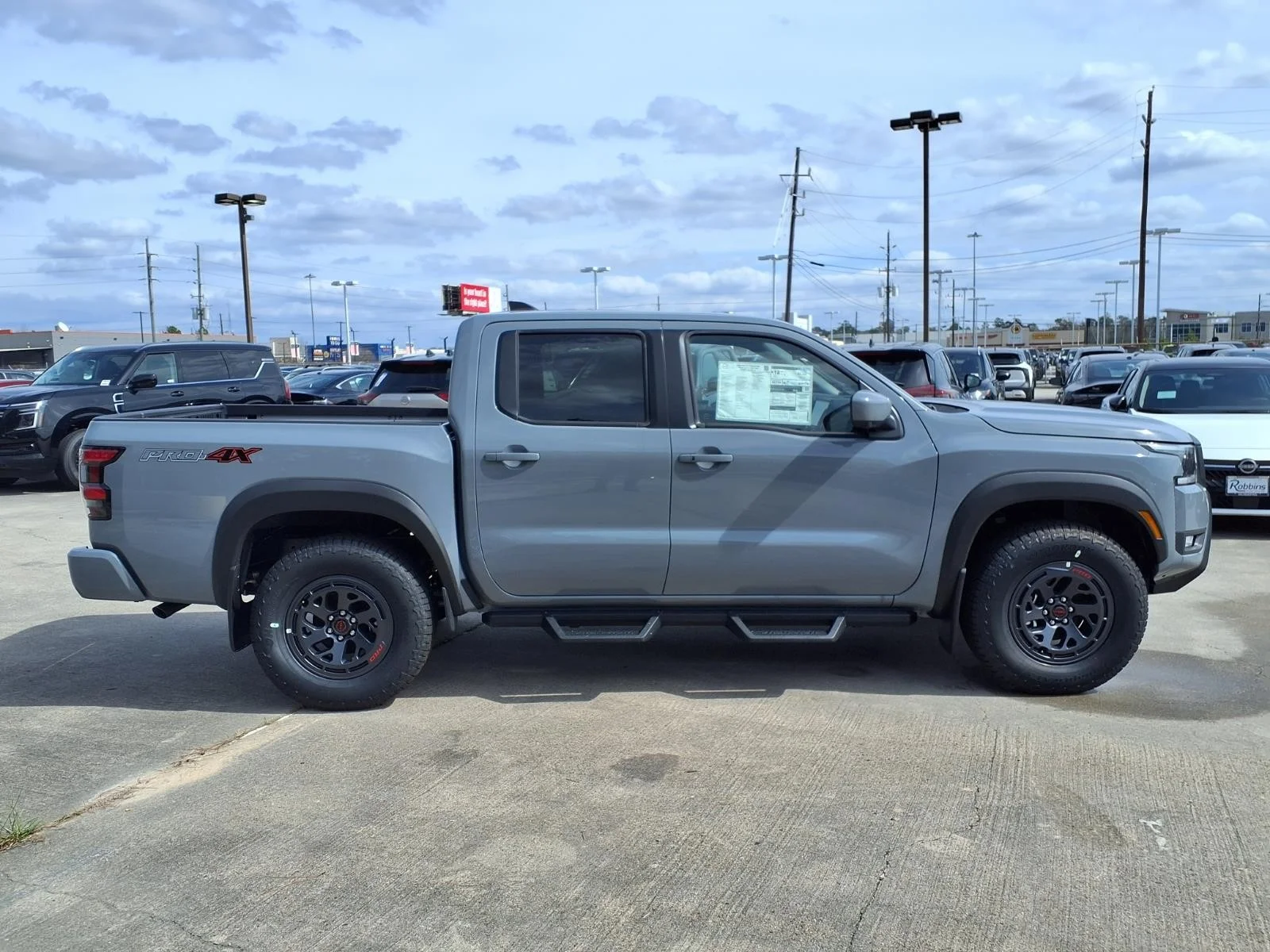 2026 Nissan Frontier Crew Cab PRO-4X® - 3