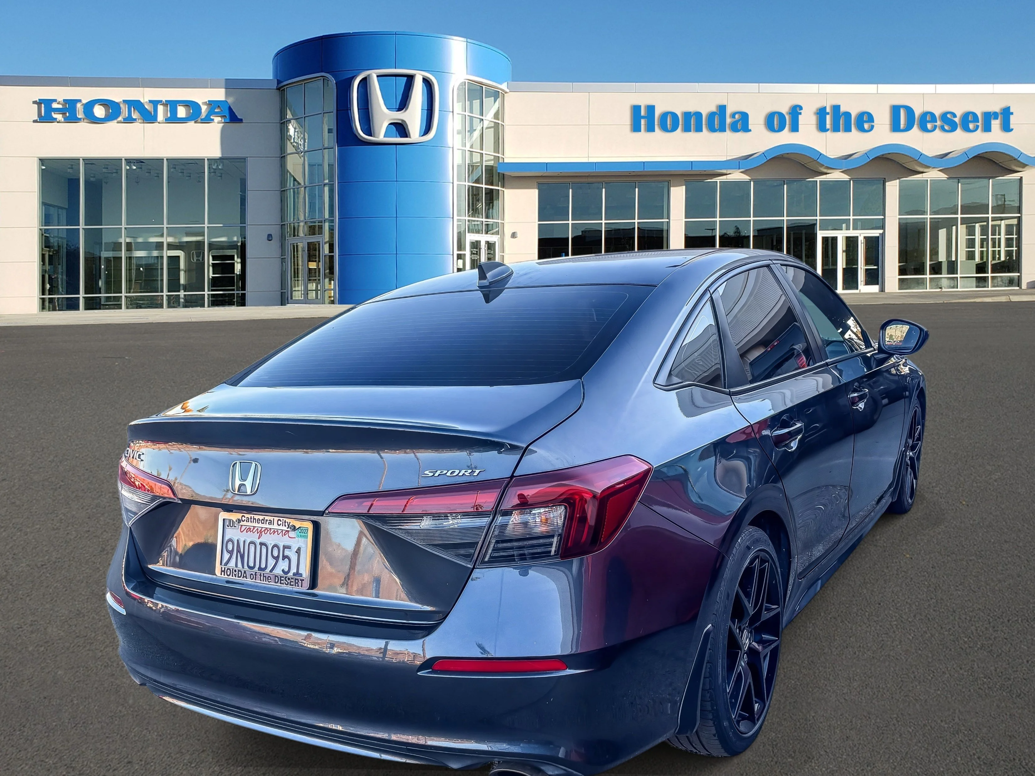 Certified Used 2025 Platinum White Pearl Honda Sport image 6