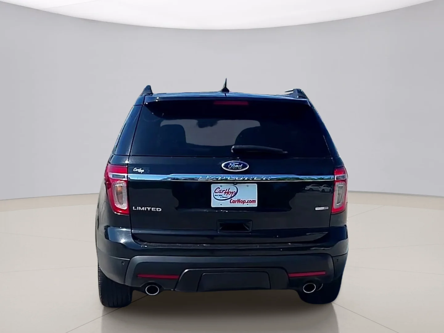 Used 2015 Black Ford LIMITED image 6