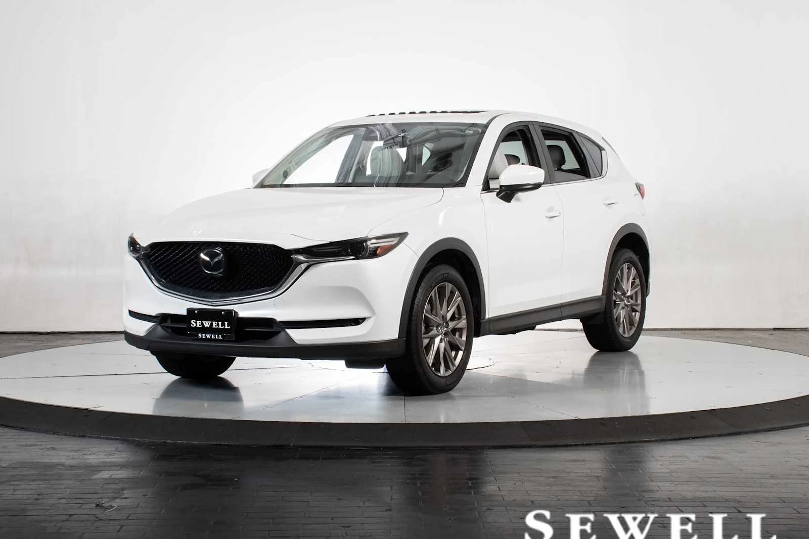 2019 Mazda CX-5 Grand Touring Auto's photo