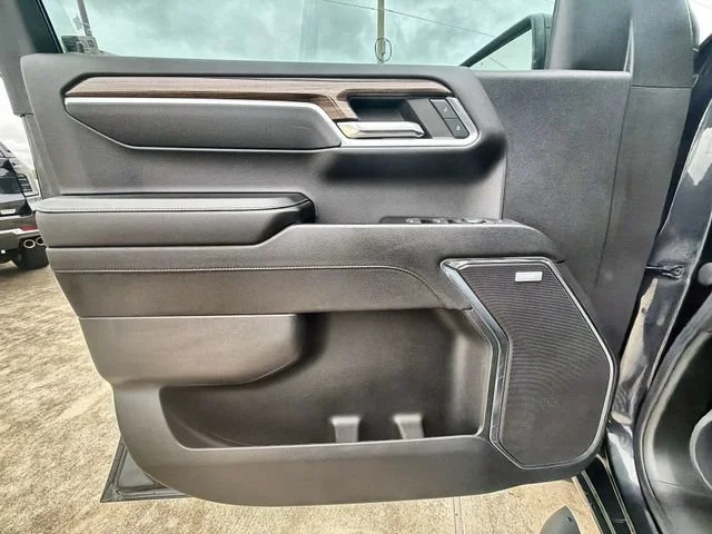 Used 2023 Dark Ash Metallic Chevrolet RST image 21