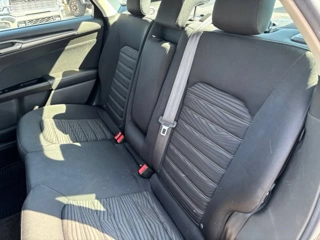 Used 2016 Gray Ford SE image 17