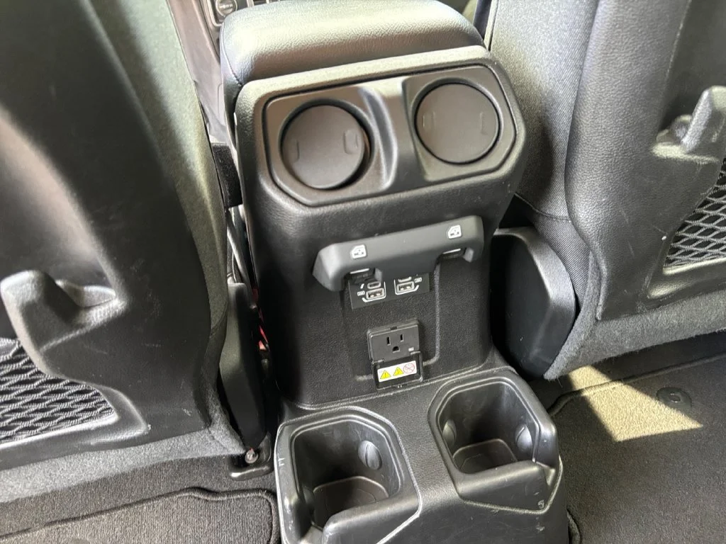 Used 2025 Red Jeep Rubicon image 22