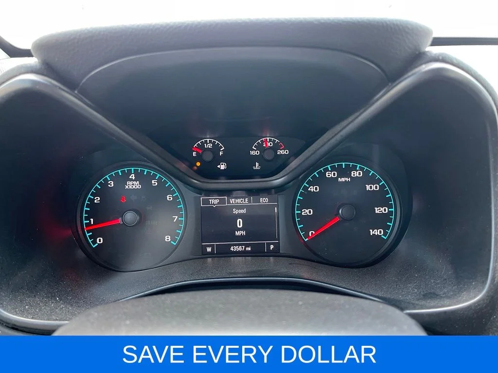 Used 2021 Red GMC Elevation image 5