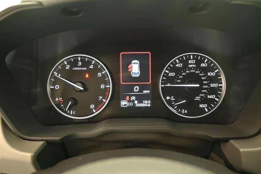 Used 2025 Crystal White Pearl Subaru Limited image 9