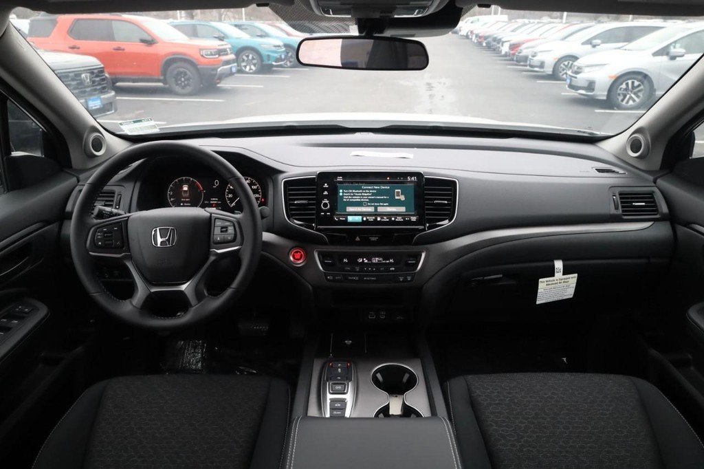 2025 Honda Ridgeline Sport - Photo 7