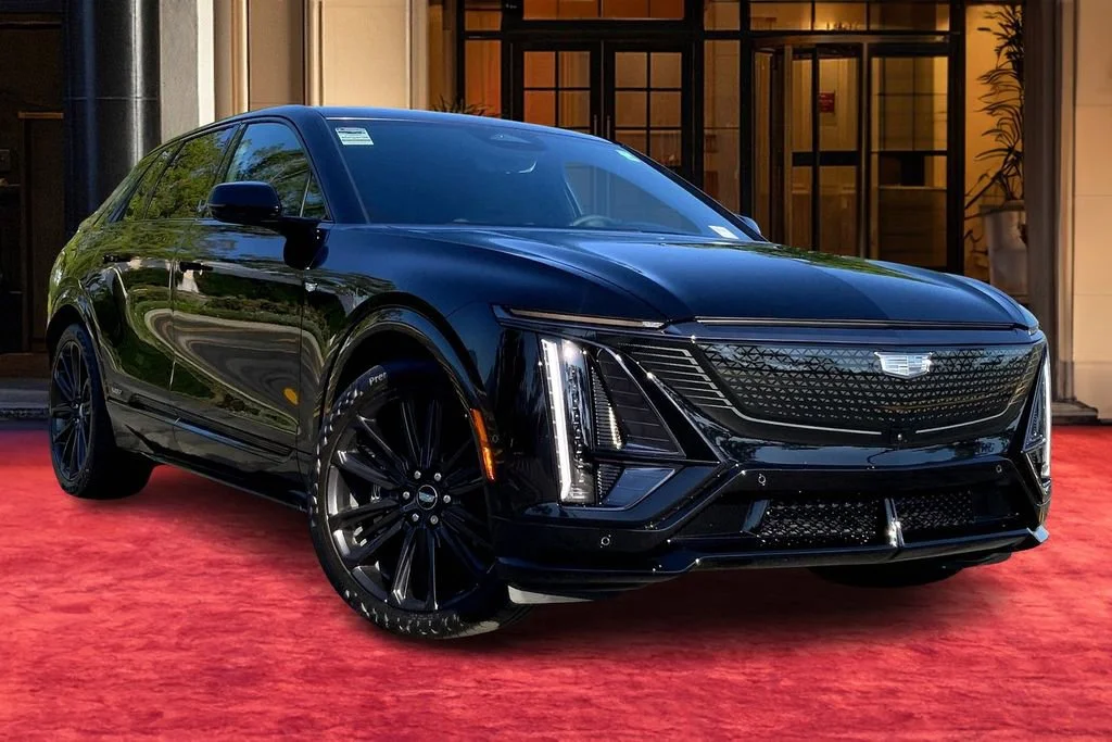 New 2026 Stellar Black Metallic Cadillac V-Series image 2
