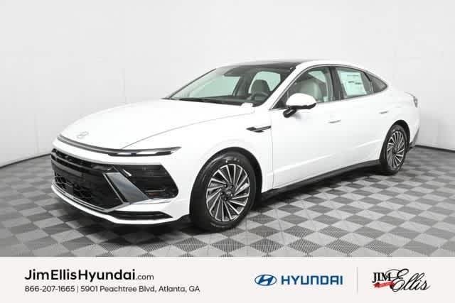 2025 Hyundai Sonata Hybrid Limited - Photo 2