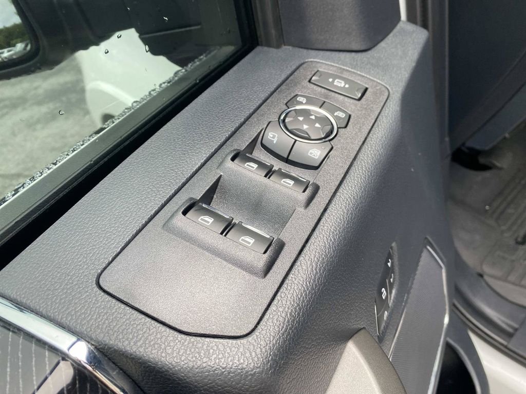 Certified Used 2022 Star White Ford Platinum image 18