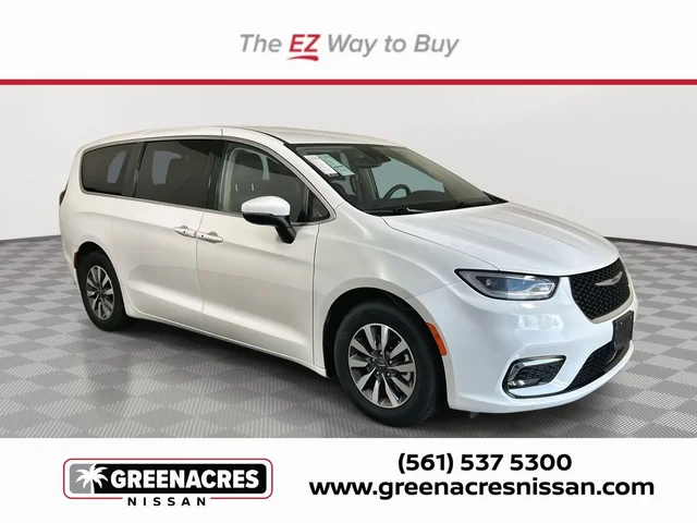 2023 Chrysler Pacifica Hybrid Touring L