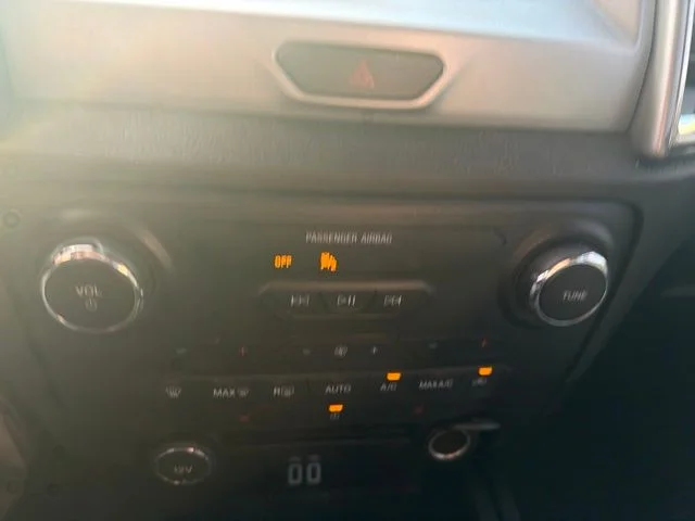 Used 2021 Blue Ford XLT image 23