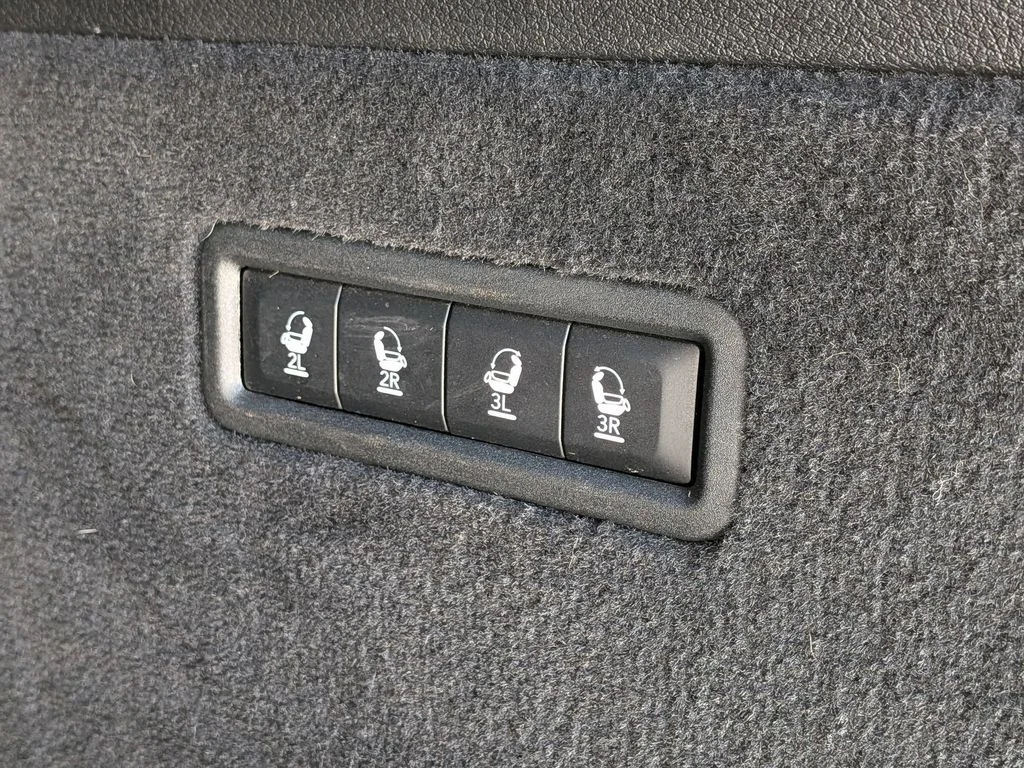 Used 2022 Gray Jeep Series I image 8