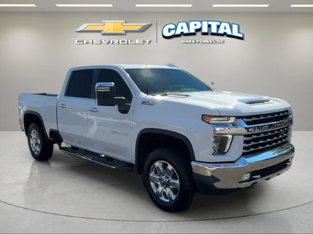 Used 2022 White Chevrolet LTZ image 9