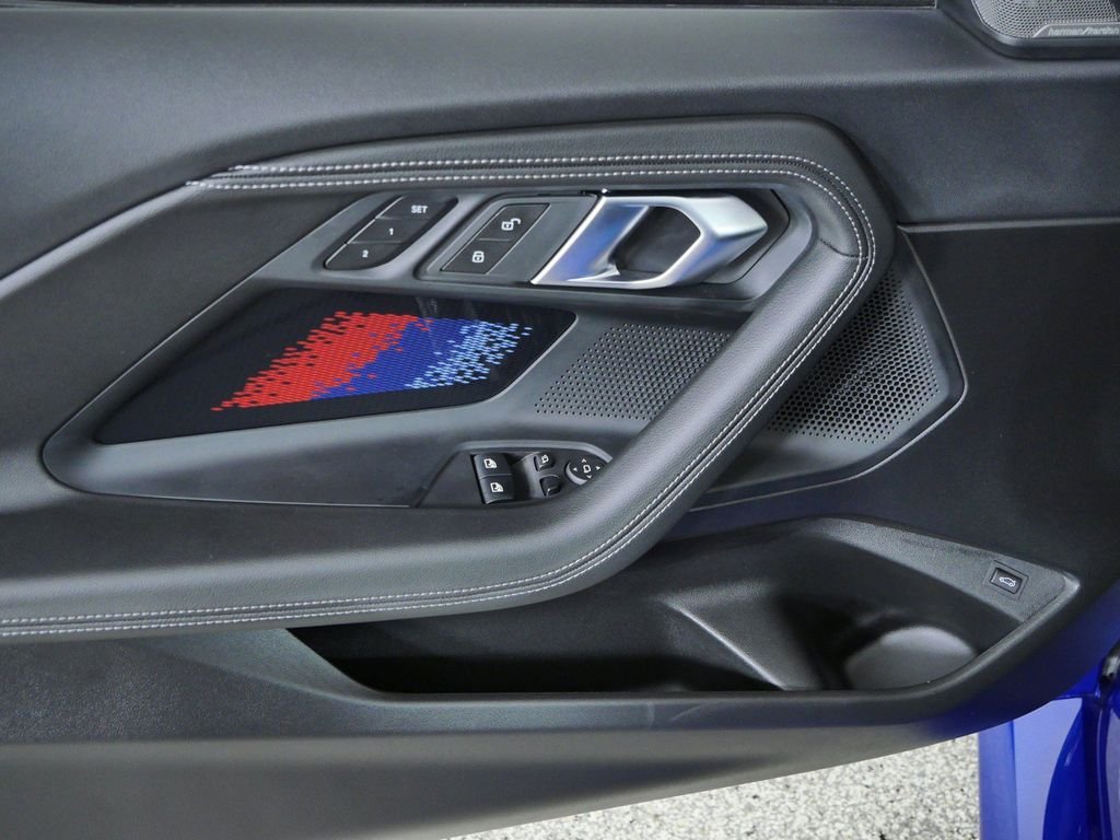 New 2026 Portimao Blue Metallic BMW Base image 30